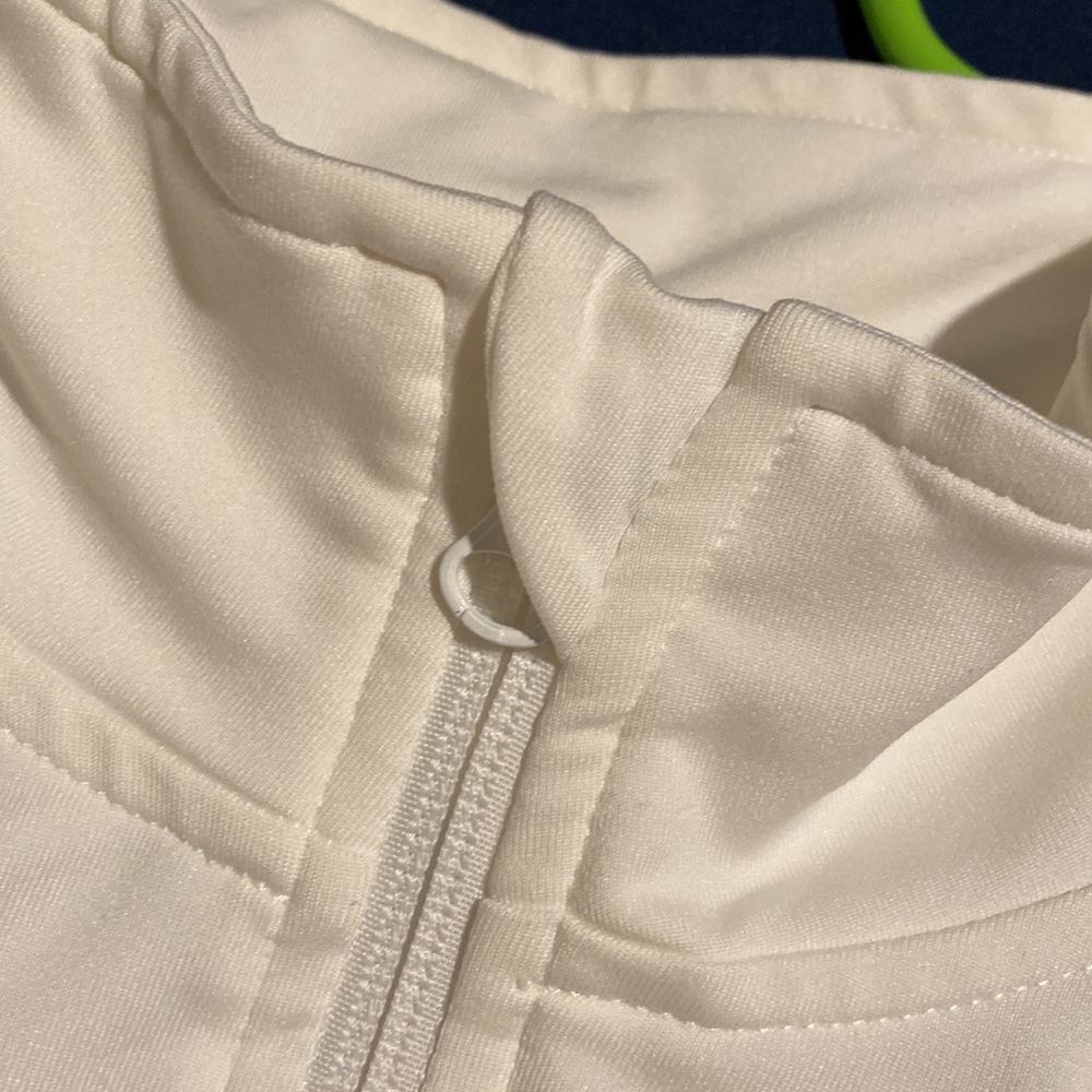 Running jacket - Picture 3 of 9